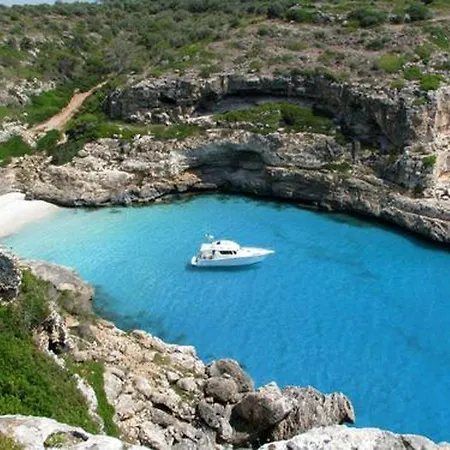 Es Torrent